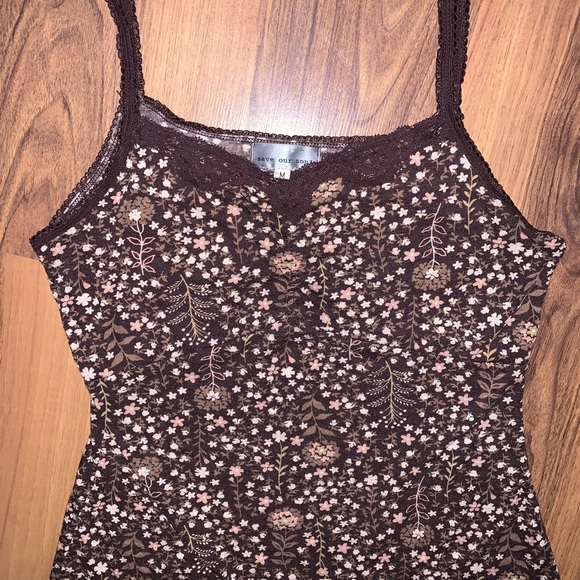 Brown Sleeveless - Picture 2 of 2